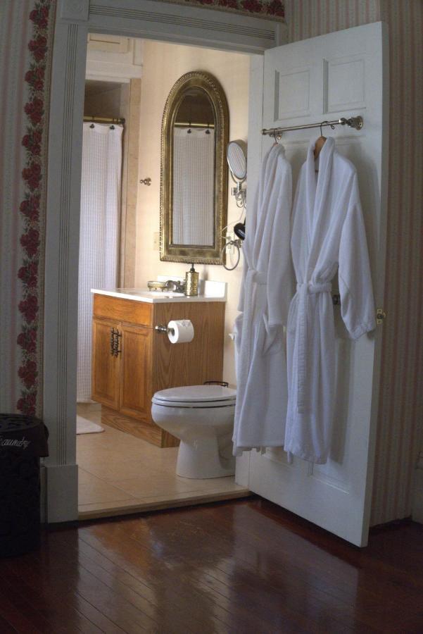 The Avera-Clarke House มอนติเชลโล ภายนอก รูปภาพ
